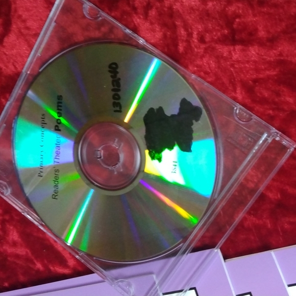 Readers' Theater Poems 4 books w/ CD ( 2 sets available ) - Picture 3 of 16